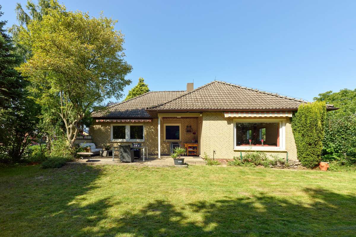 Thumbnail-Haus zum Kaufen in Seevetal Hittfeld 395.000,00 € 226 m²