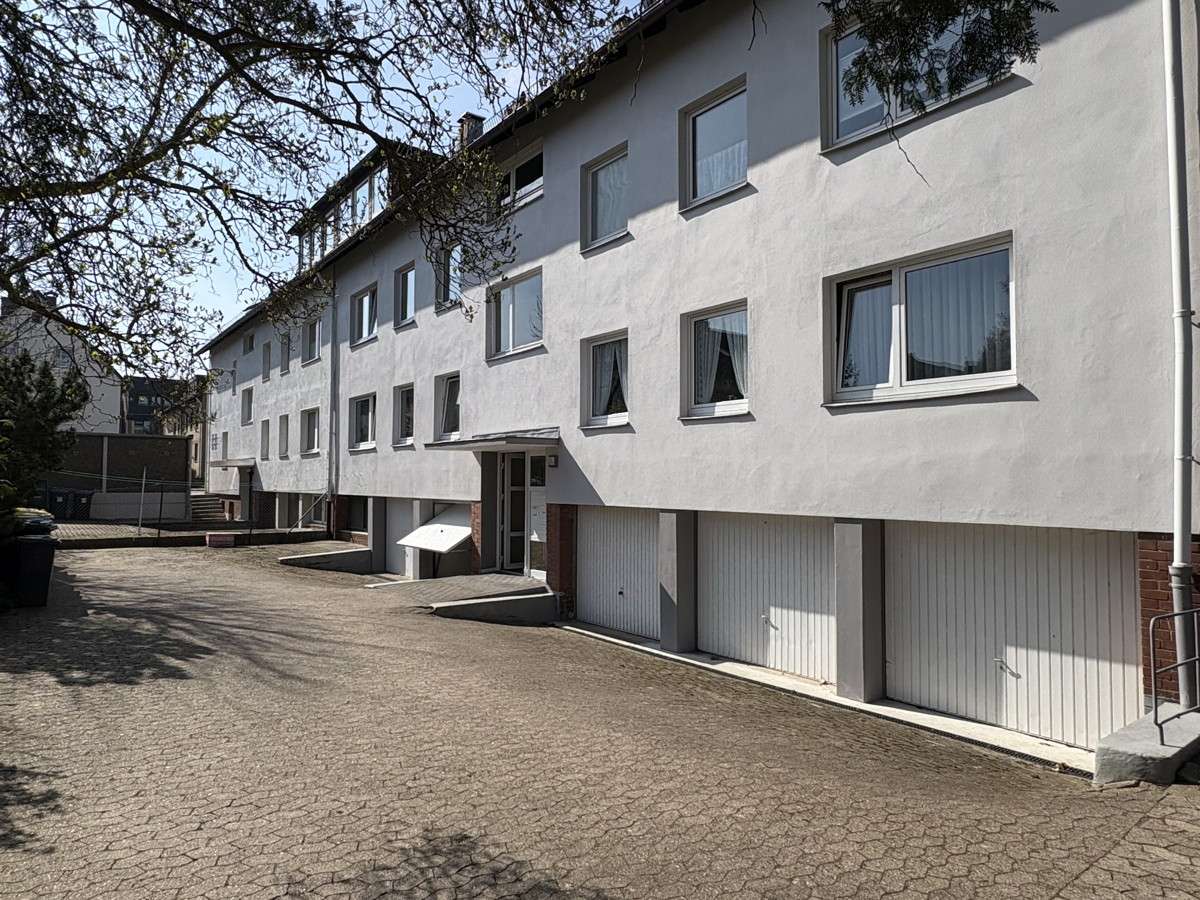 Thumbnail-Wohnung zum Kaufen in Bad Nenndorf 180.000,00 € 62 m²