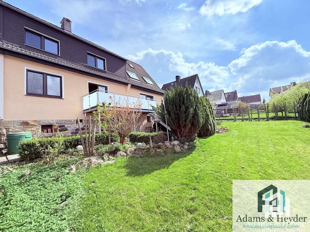 Thumbnail-Haus zum Kaufen in Habichtswald 239.000,00 € 194 m²