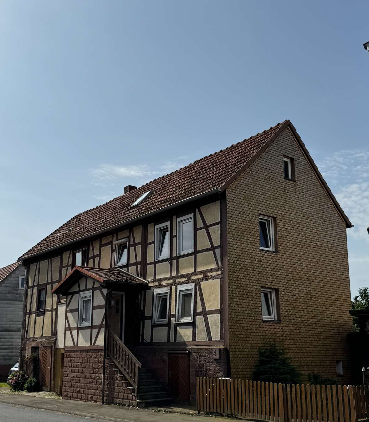 Thumbnail-Haus zum Kaufen in Stadtallendorf 79.900,00 € 120 m²
