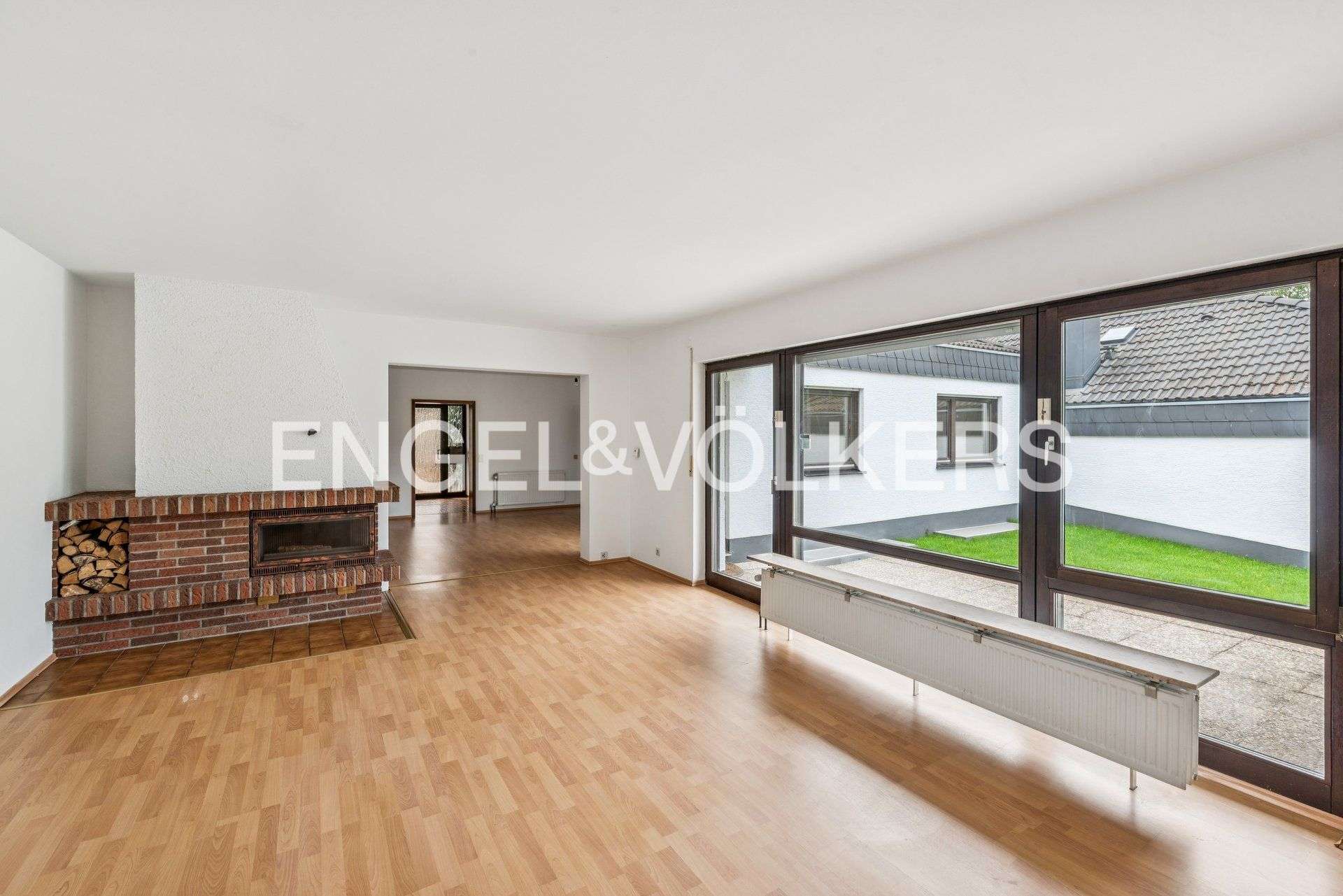 Thumbnail-Haus zum Kaufen in Eschborn 1.036.000,00 € 148 m²