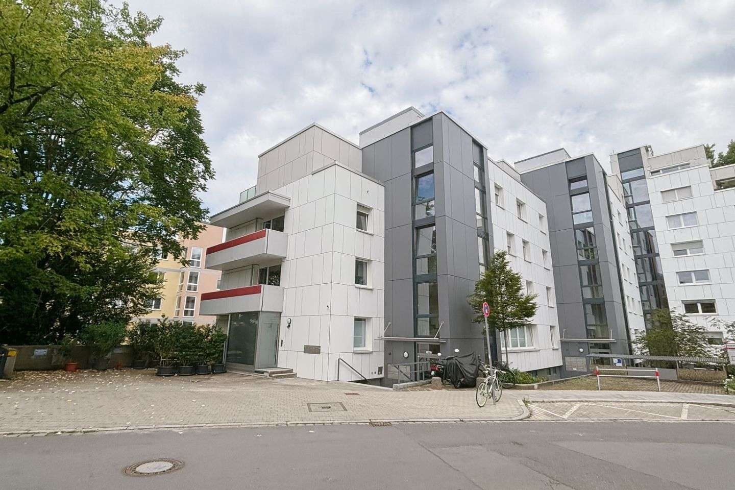 Thumbnail-Wohnung zum Mieten in Nürnberg 1.100,00 € 92 m²