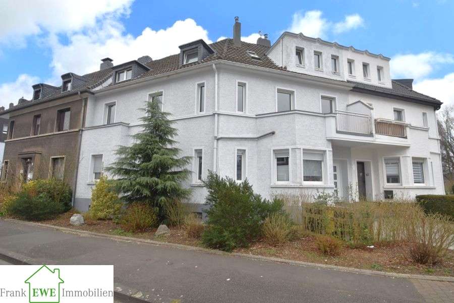 Thumbnail-Haus zum Kaufen in Düsseldorf 645.000,00 € 152 m²