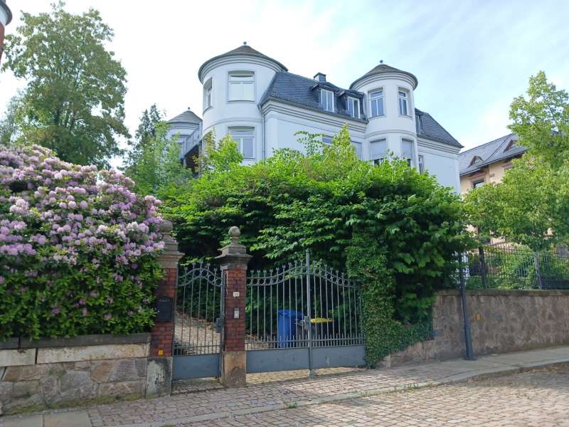 Thumbnail-Wohnung zum Mieten in Crimmitschau 825,00 € 124 m²