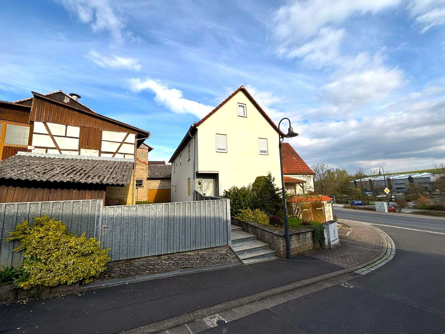 Thumbnail-Haus zum Kaufen in Münnerstadt 49.900,00 € 118 m²