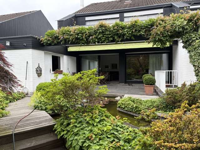 Thumbnail-Haus zum Kaufen in Krefeld 560.000,00 € 134 m²