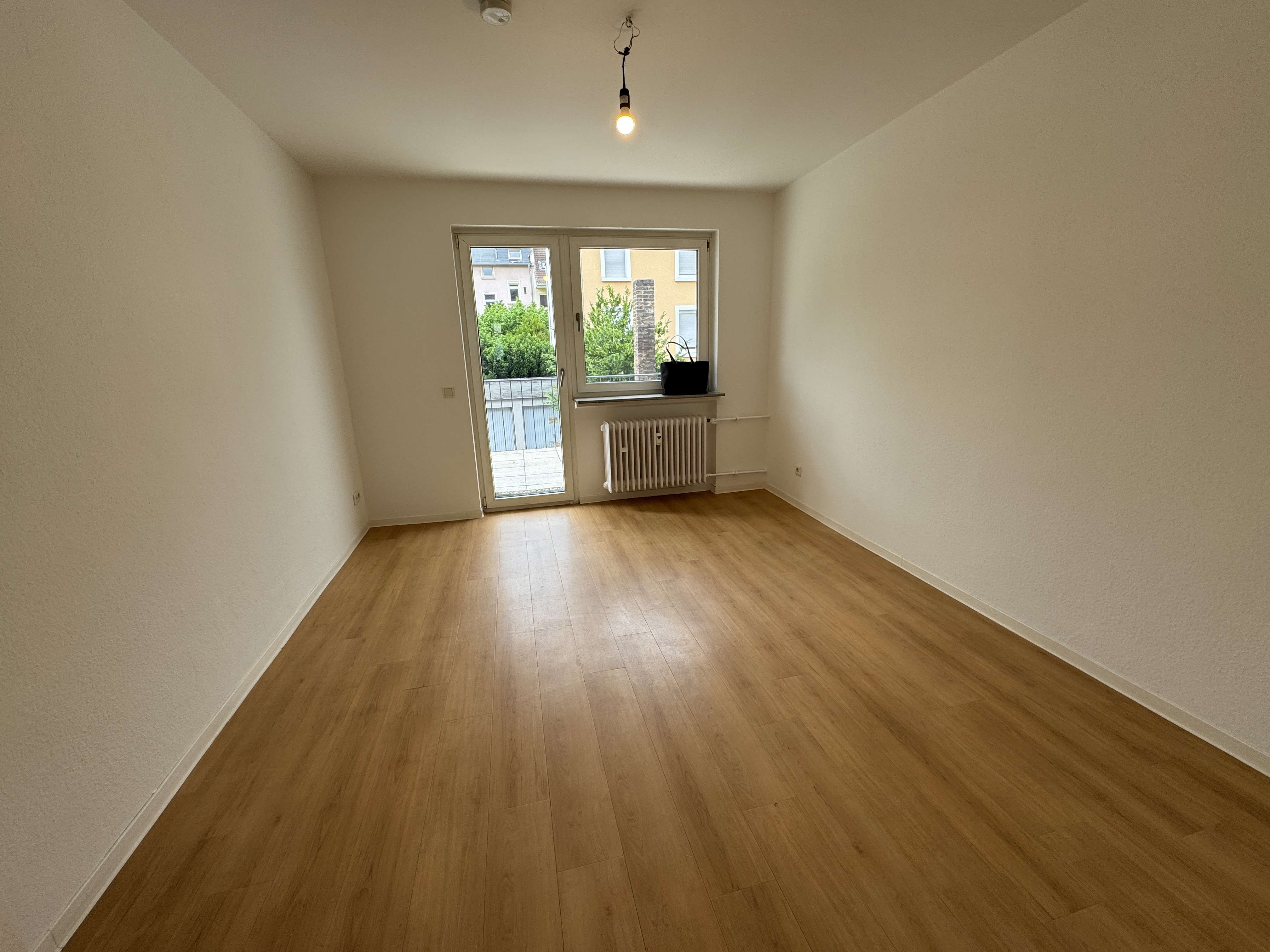 Thumbnail-Wohnung zum Mieten in Frankfurt 1.300,00 € 73 m²