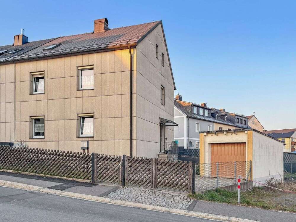 Thumbnail-Haus zum Kaufen in Helmbrechts 129.000,00 € 100.9 m²