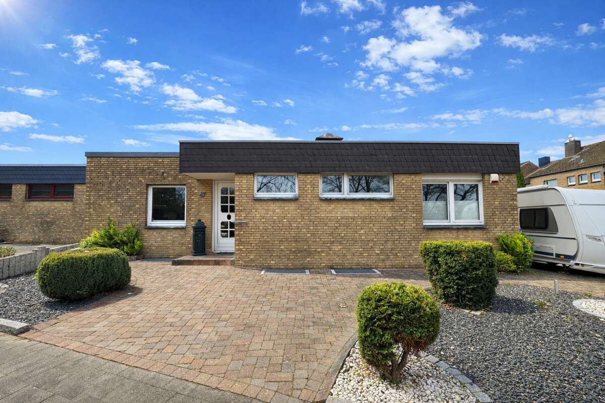 Thumbnail-Haus zum Kaufen in Hückelhoven Baal 239.000,00 € 104 m²