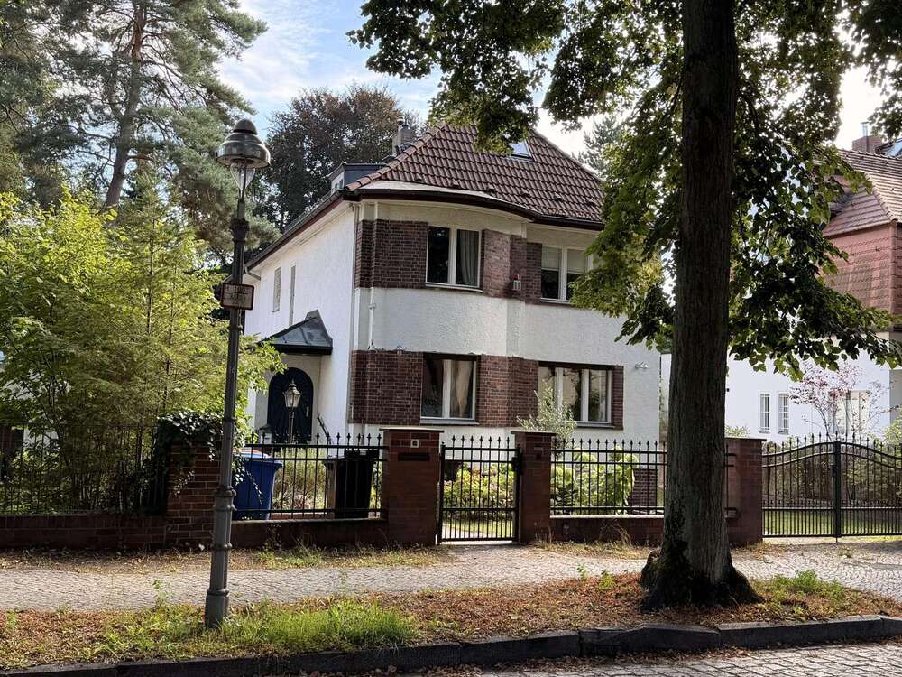 Thumbnail-Haus zum Kaufen in Berlin 2.490.000,00 € 260 m²