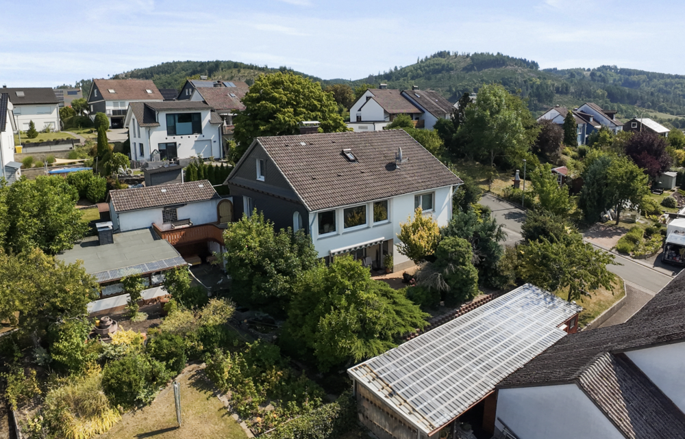 Thumbnail-Haus zum Kaufen in Bad Laasphe 336.000,00 € 182.96 m²