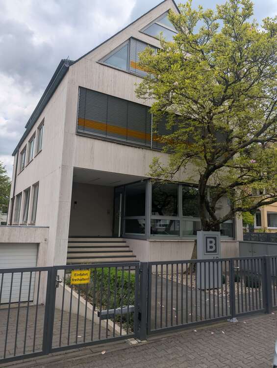Thumbnail-Wohnung zum Mieten in Frankfurt 1.280,00 € 80 m²