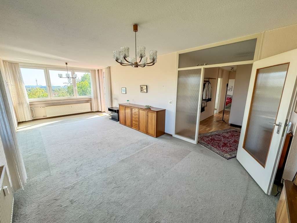 Thumbnail-Wohnung zum Kaufen in Eschborn 340.000,00 € 90.66 m²