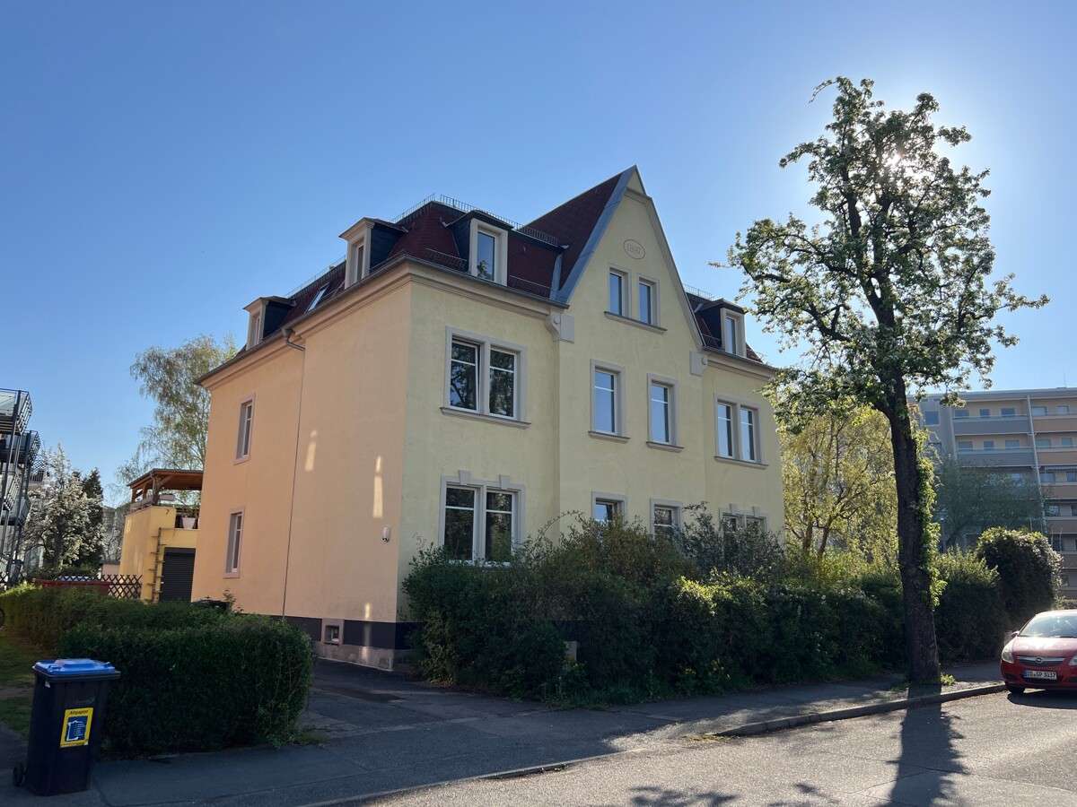 Thumbnail-Wohnung zum Mieten in Dresden 772,00 € 55.13 m²