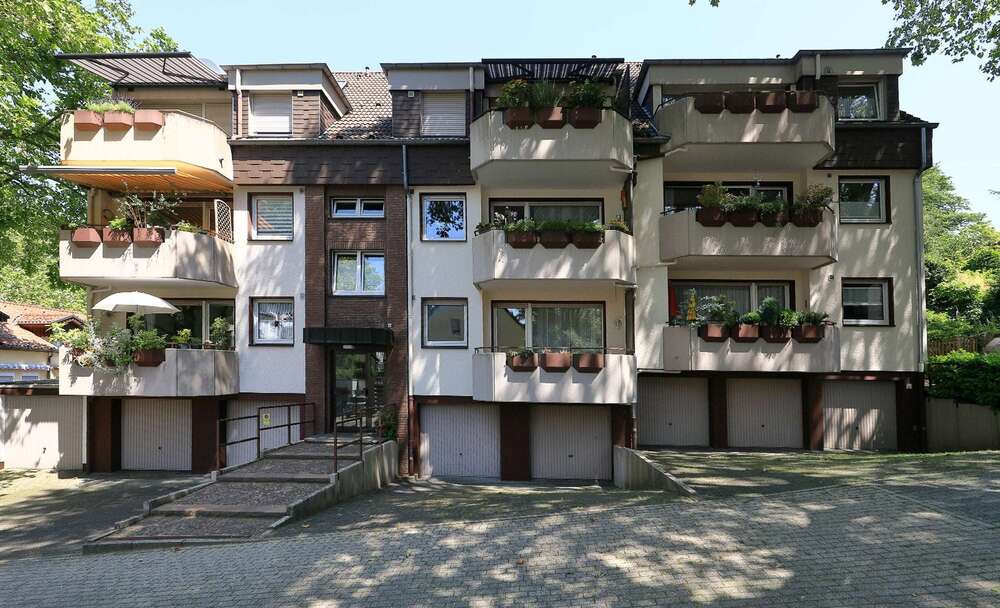Thumbnail-Wohnung zum Kaufen in Essen 164.000,00 € 73.9 m²