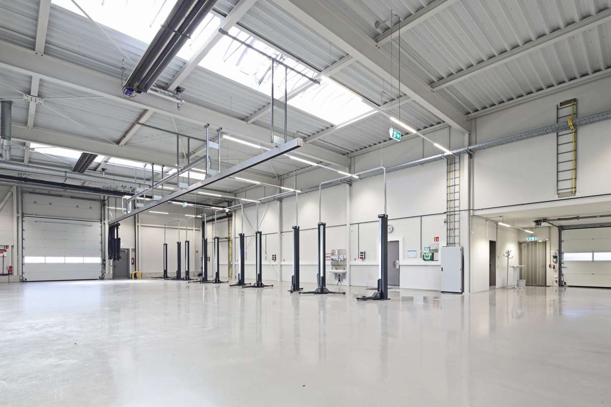 Thumbnail-Halle in Heimsheim 6.180,00 € 80 m²