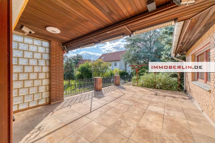 Thumbnail-Haus zum Kaufen in Berlin 799.000,00 € 240 m²