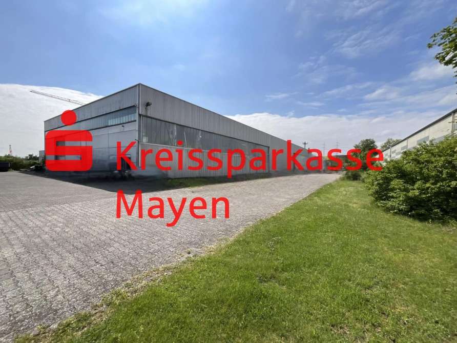 Thumbnail-Halle in Andernach 7.700,00 € 2400 m²