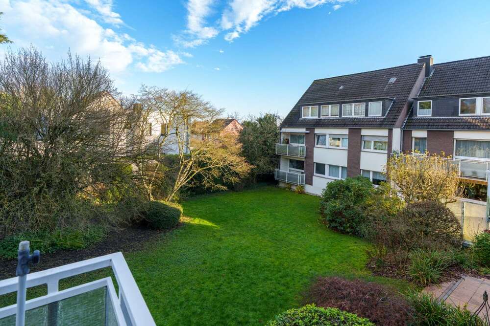 Thumbnail-Wohnung zum Kaufen in Essen 215.000,00 € 78 m²