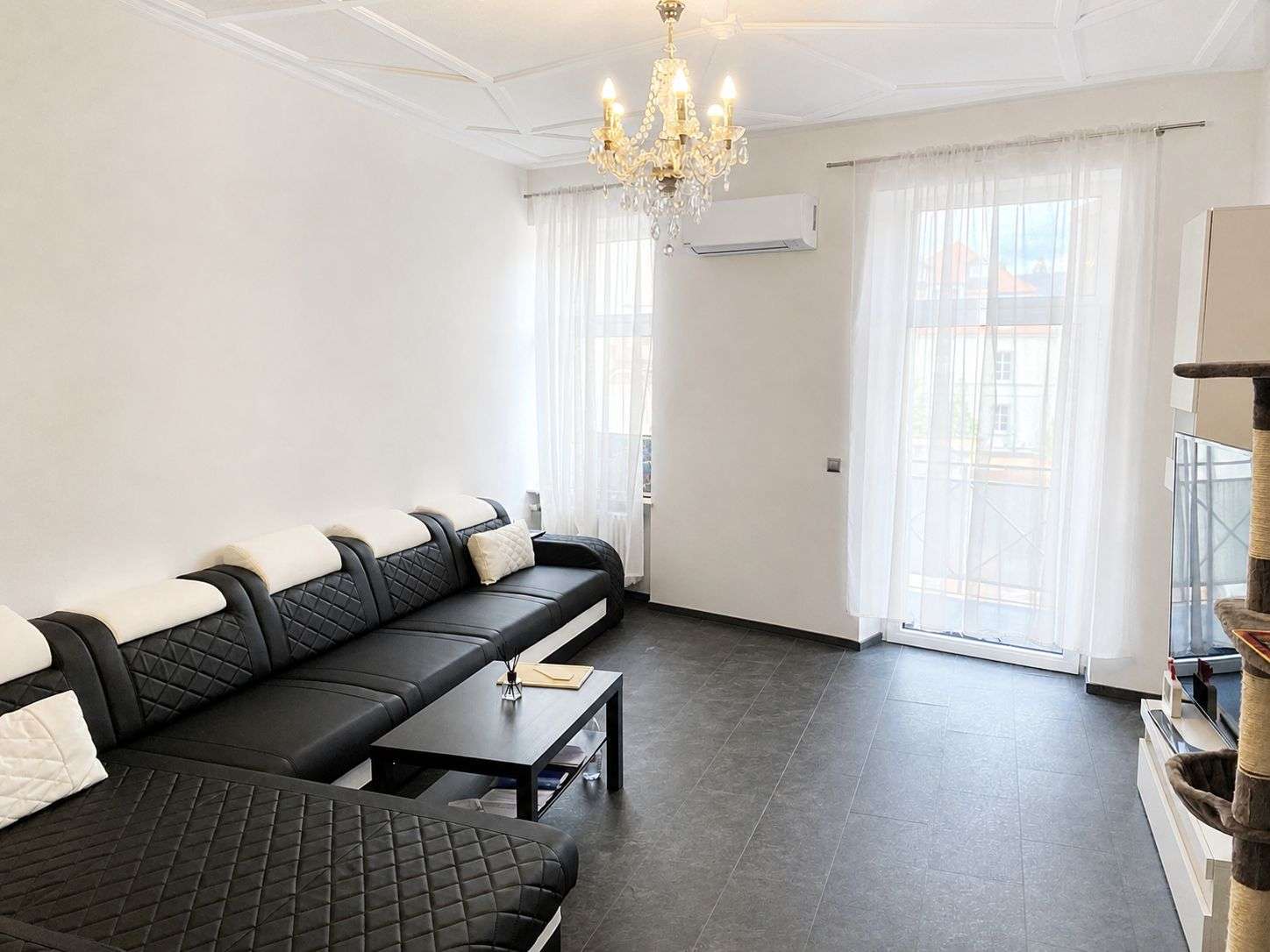 Thumbnail-Wohnung zum Kaufen in Baden-Baden 220.000,00 € 69 m²