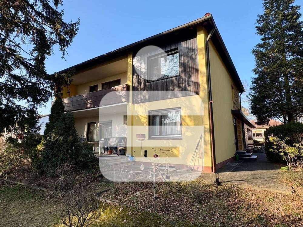 Thumbnail-Haus zum Kaufen in Erlangen 690.000,00 € 179 m²