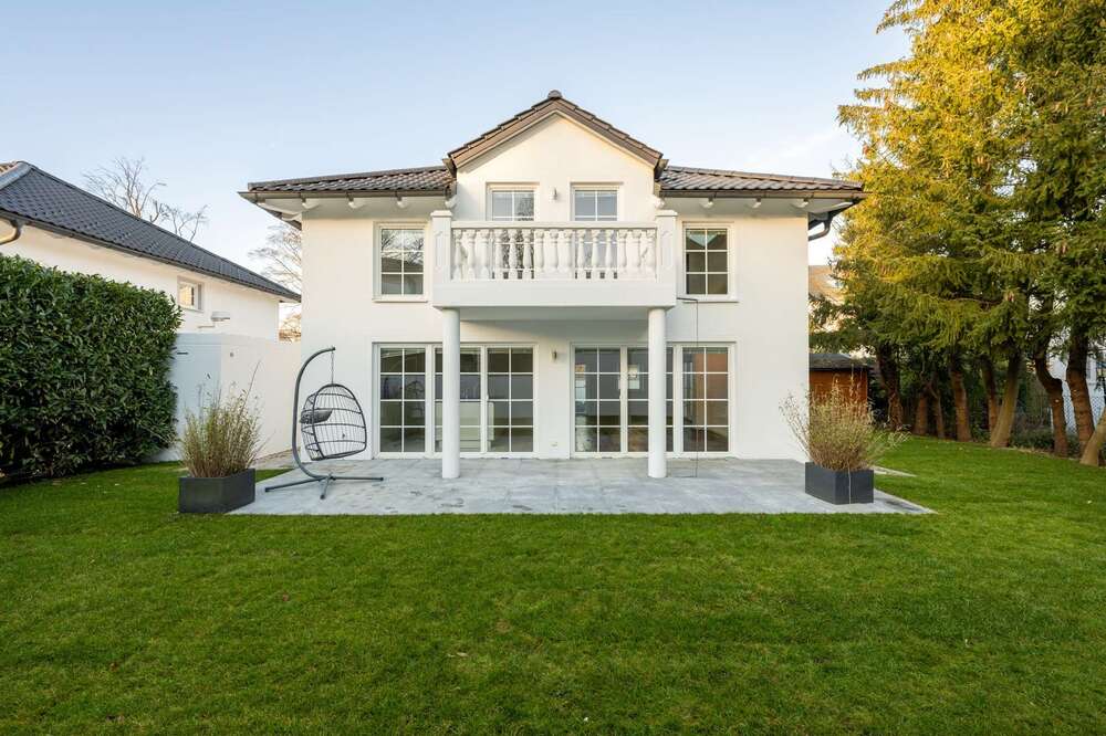 Thumbnail-Haus zum Kaufen in Grünwald 1.750.000,00 € 158 m²