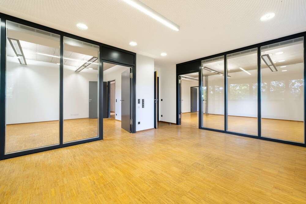 Thumbnail-Büro in Plieningen 5.170,00 € 383 m²