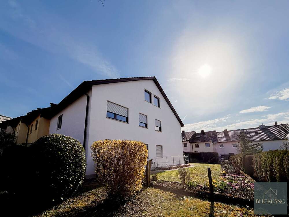 Thumbnail-Haus zum Kaufen in Ludwigsburg-Neckarweihingen 669.000,00 € 210 m²