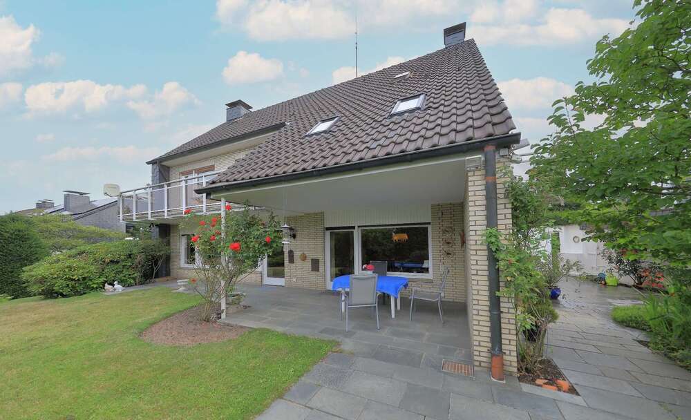 Thumbnail-Haus zum Kaufen in Essen 750.000,00 € 184.6 m²