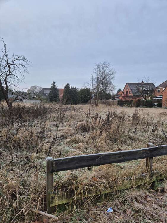 Thumbnail-Grundstück zu verkaufen in Wedemark 126.000,00 € 809 m²