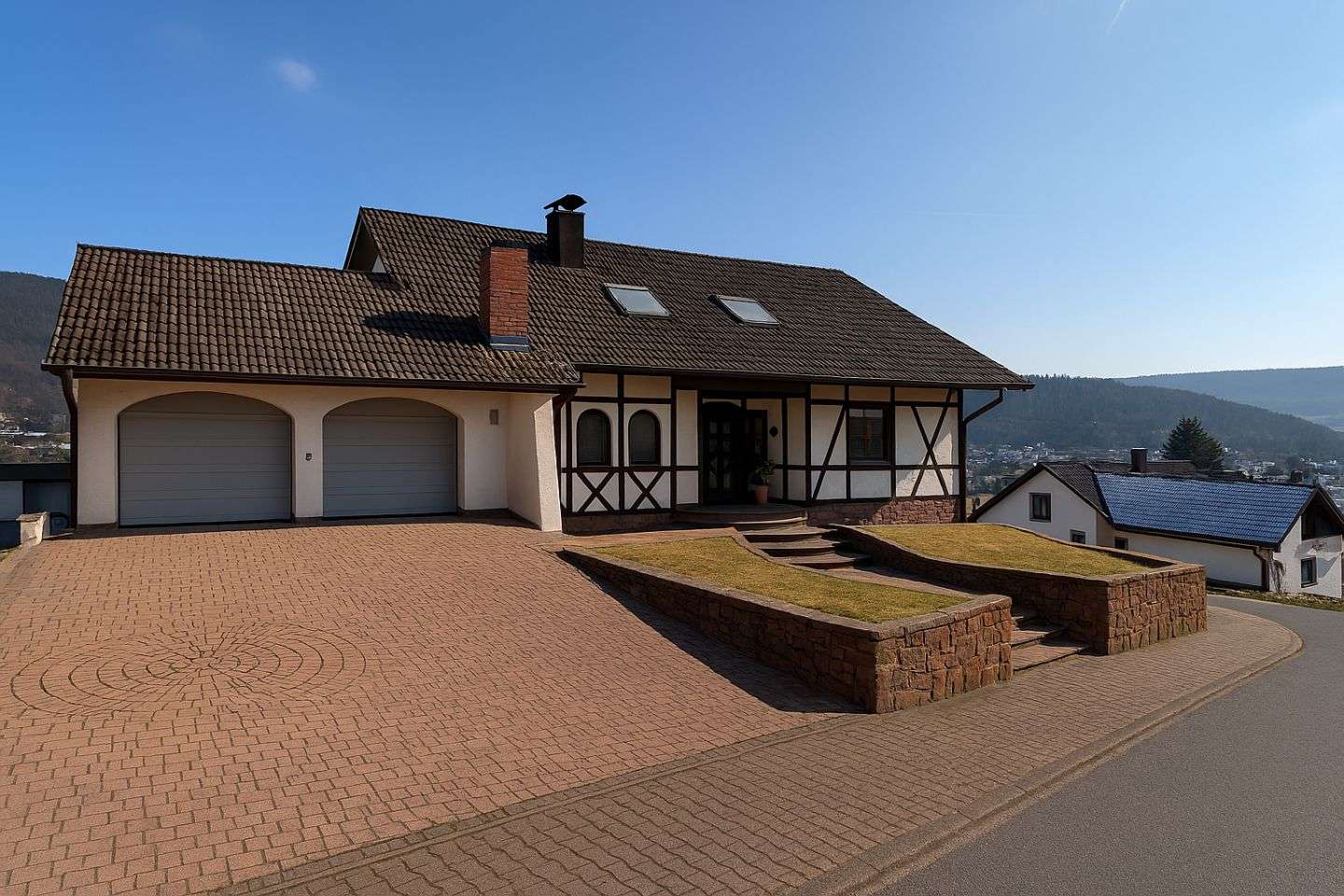 Thumbnail-Haus zum Kaufen in Eschau 565.000,00 € 400 m²