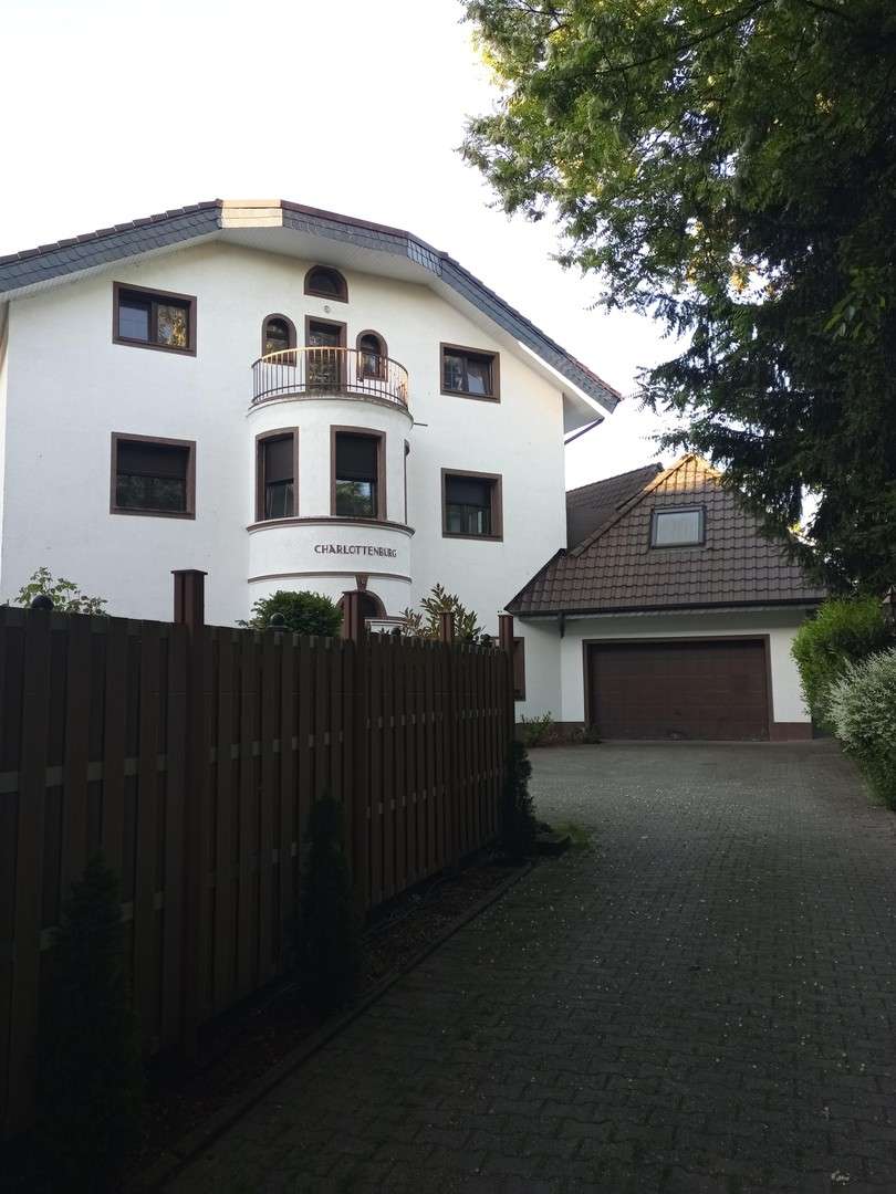 Thumbnail-Haus zum Kaufen in Krefeld 714.000,00 € 410 m²