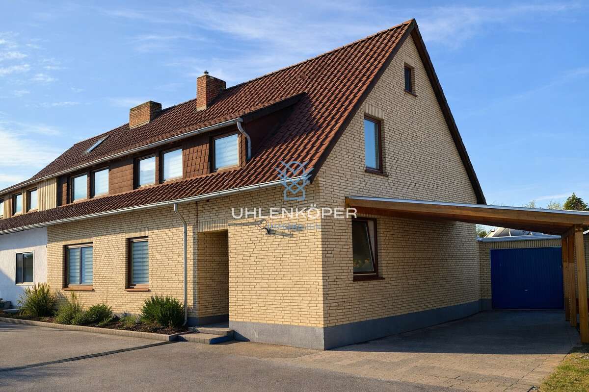 Thumbnail-Haus zum Kaufen in Uelzen 259.000,00 € 179 m²