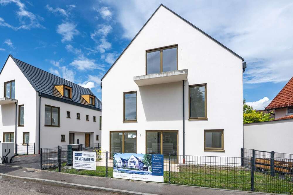 Thumbnail-Haus zum Kaufen in München 1.299.000,00 € 141.6 m²
