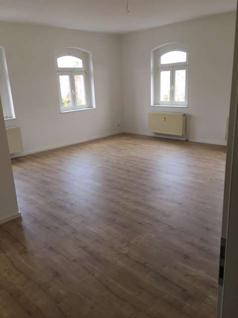 Thumbnail-Wohnung zum Mieten in Blankenhain 620,00 € 161 m²