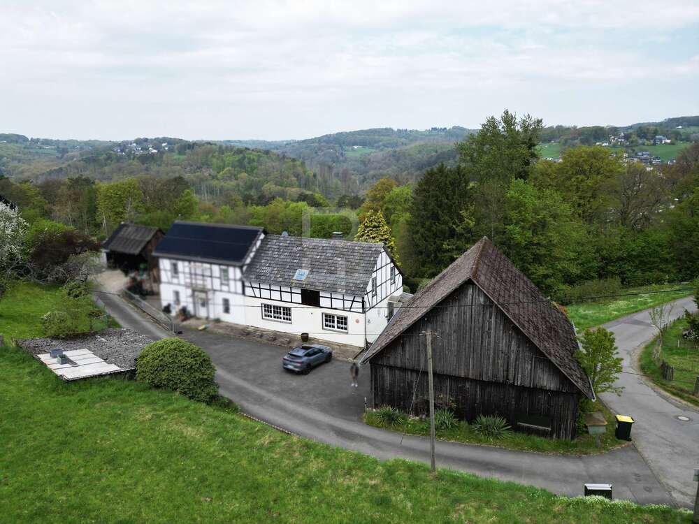 Thumbnail-Haus zum Kaufen in Overath 249.000,00 € 160 m²