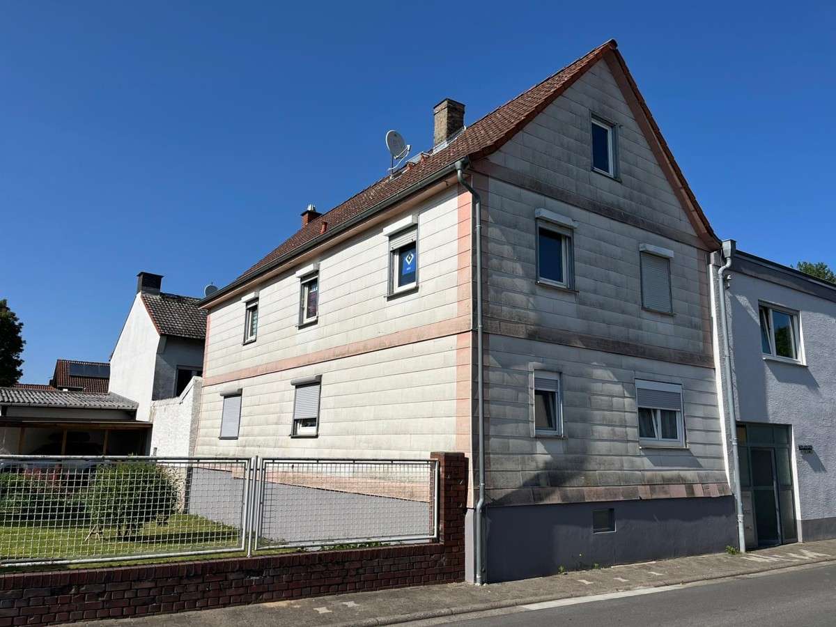 Thumbnail-Haus zum Kaufen in Ober-Ramstadt Nieder-Modau 179.000,00 € 156 m²