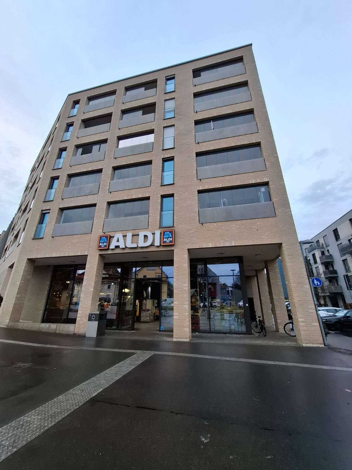 Thumbnail-Wohnung zum Mieten in Tübingen 1.100,00 € 61.07 m²