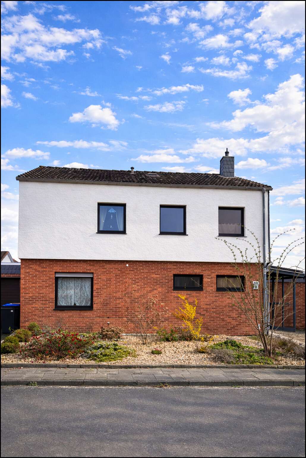 Thumbnail-Haus zum Kaufen in Euskirchen 459.000,00 € 185 m²