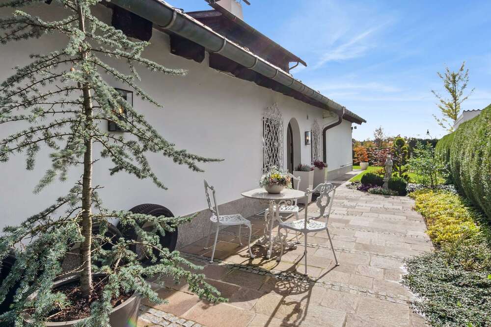 Thumbnail-Haus zum Kaufen in Grünwald 1.590.000,00 € 147 m²