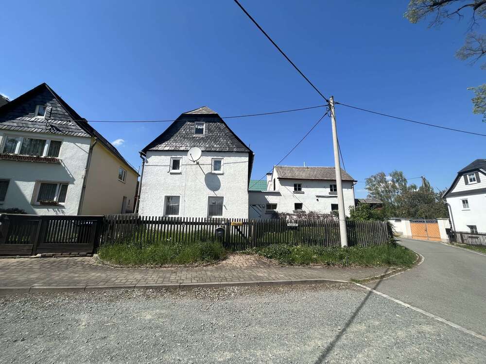 Thumbnail-Haus zum Kaufen in Plauen 105.000,00 € 99 m²