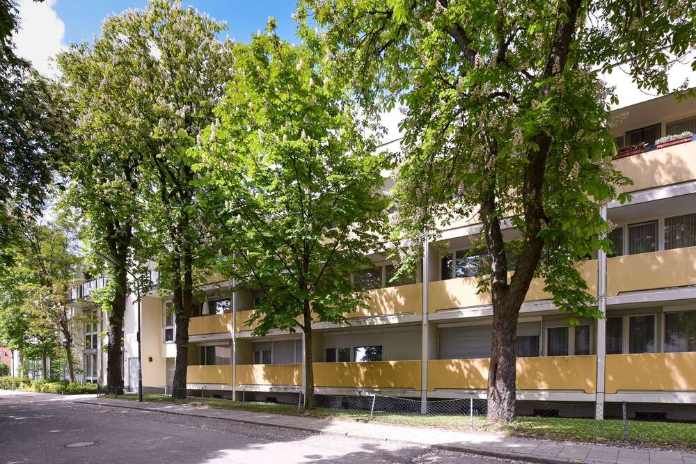 Thumbnail-Wohnung zum Kaufen in München 270.000,00 € 42 m²