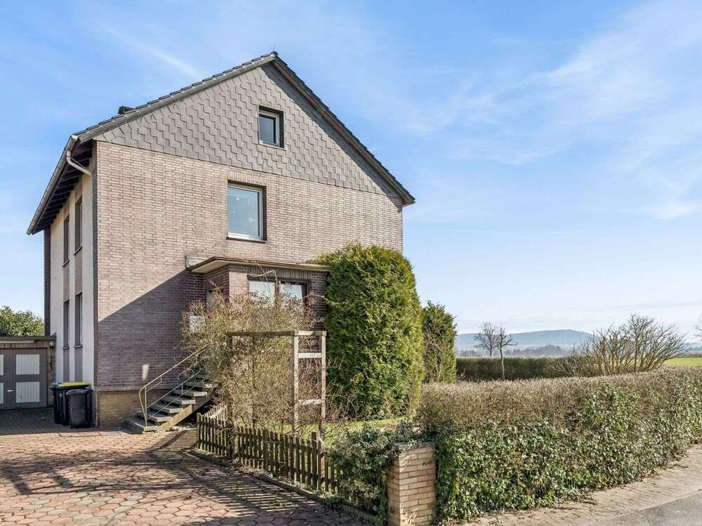 Thumbnail-Haus zum Kaufen in Bad Nenndorf 270.000,00 € 156 m²