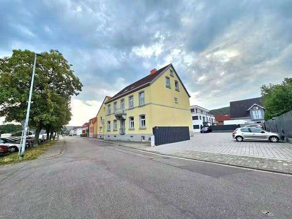 Thumbnail-Wohnung zum Mieten in Bruchmühlbach-Miesau 890,00 € 121 m²
