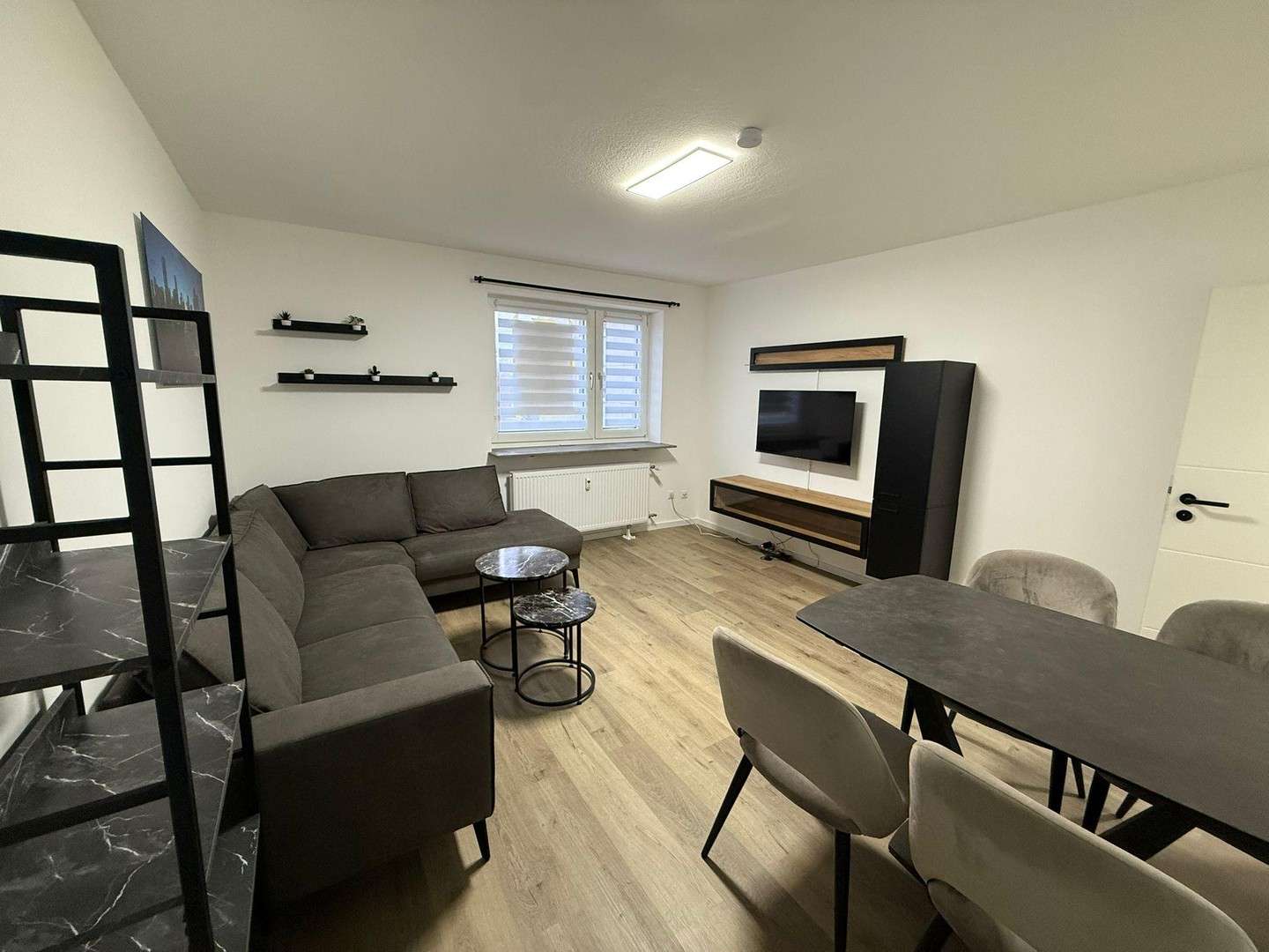 Thumbnail-Wohnung zum Mieten in Erlangen 945,00 € 49 m²