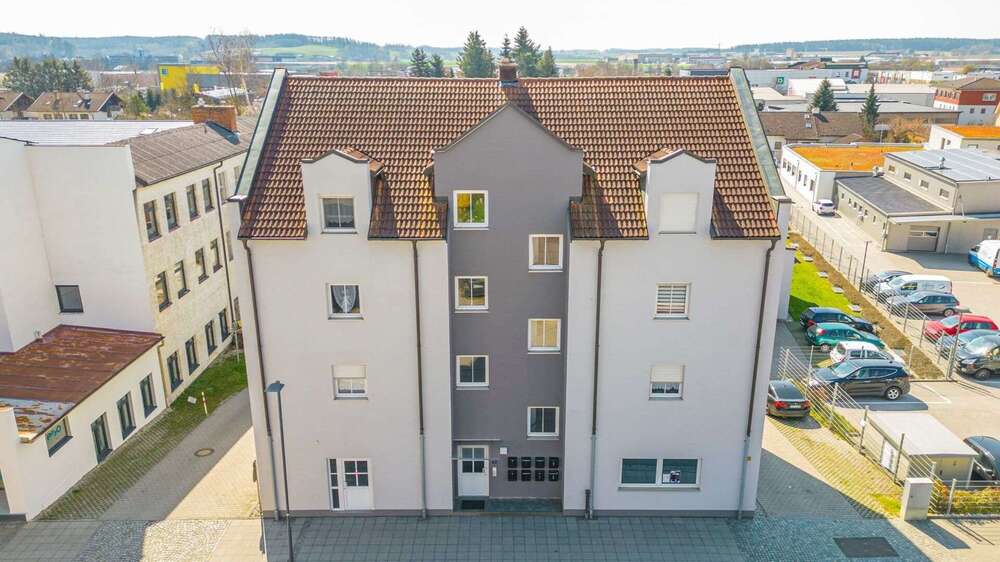 Thumbnail-Wohnung zum Kaufen in Eggenfelden 225.000,00 € 60 m²