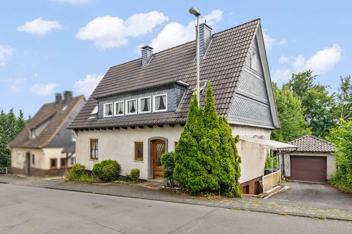 Thumbnail-Haus zum Kaufen in Attendorn 199.500,00 € 127.11 m²