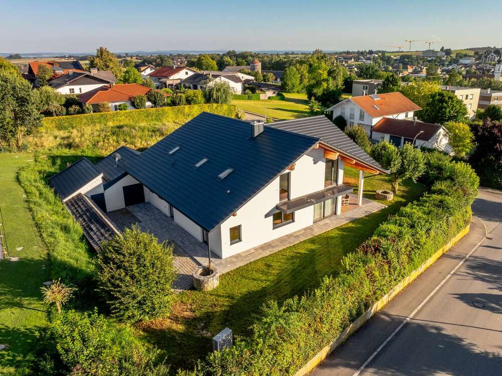 Thumbnail-Haus zum Kaufen in Rotthalmünster 1.300.000,00 € 290 m²