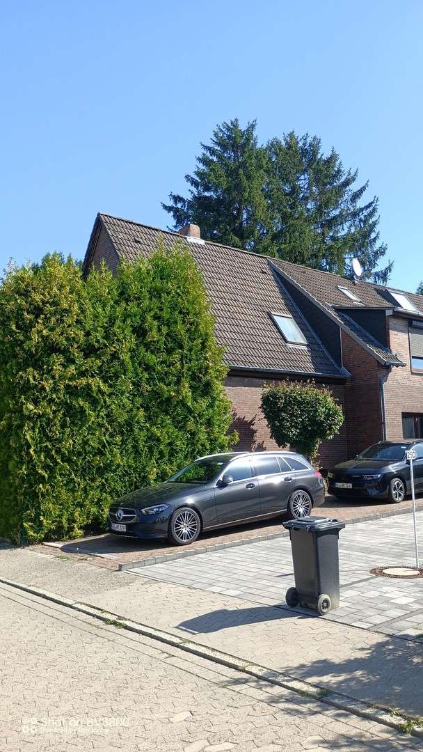 Thumbnail-Haus zum Kaufen in Hannover 695.000,00 € 240 m²