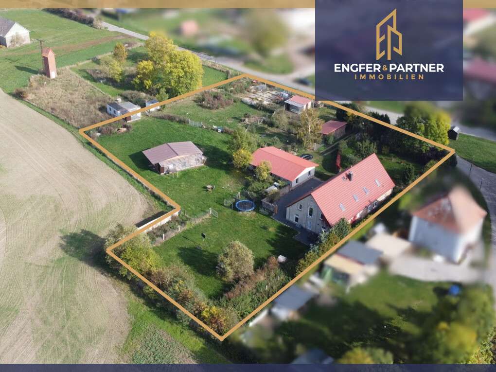 Thumbnail-Haus zum Kaufen in Hof Lalchow 449.000,00 € 300 m²